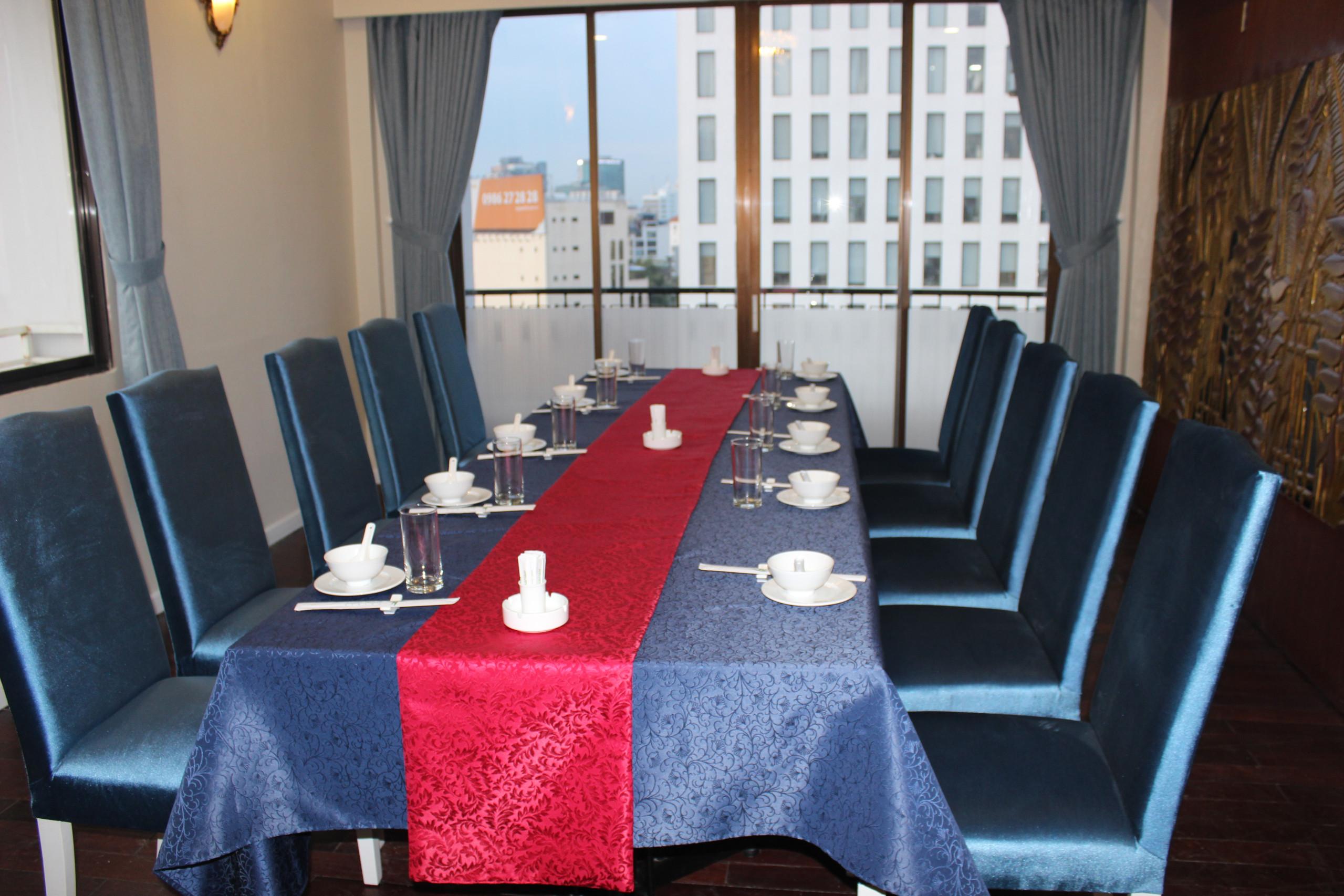 Liberty 2 Hotel Хошимин Экстерьер фото