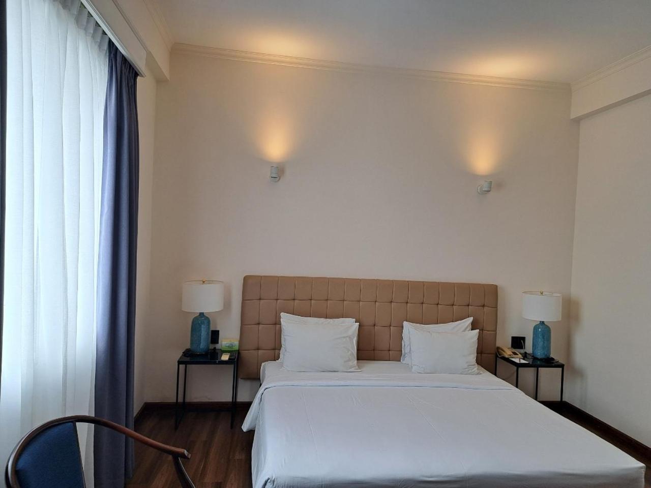 Liberty 2 Hotel Хошимин Экстерьер фото