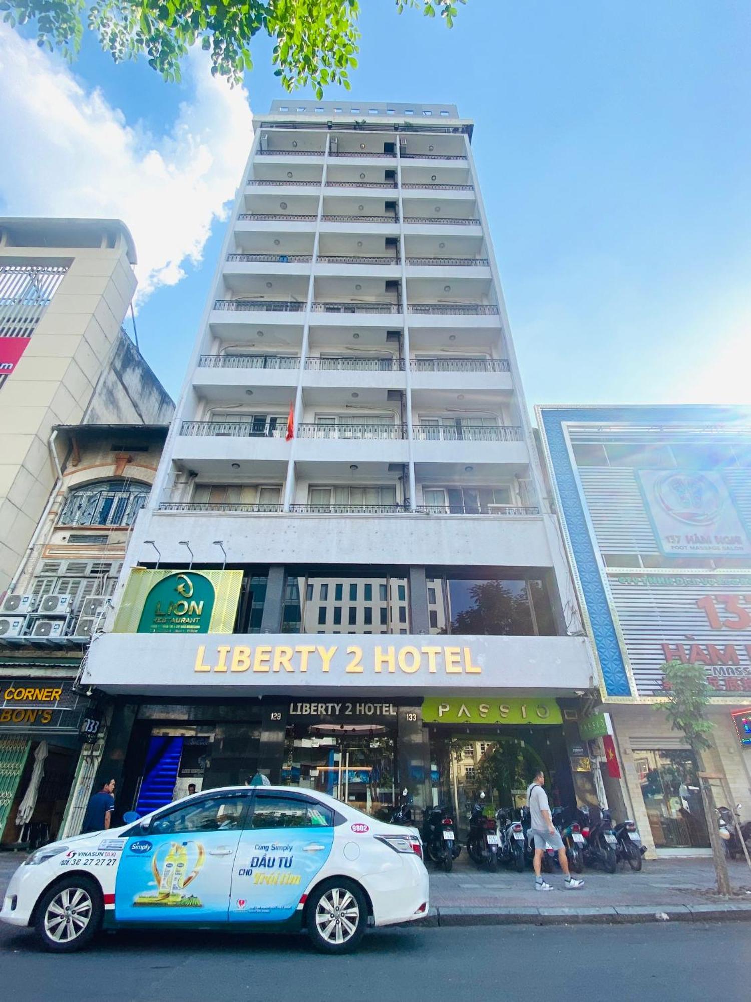 Liberty 2 Hotel Хошимин Экстерьер фото